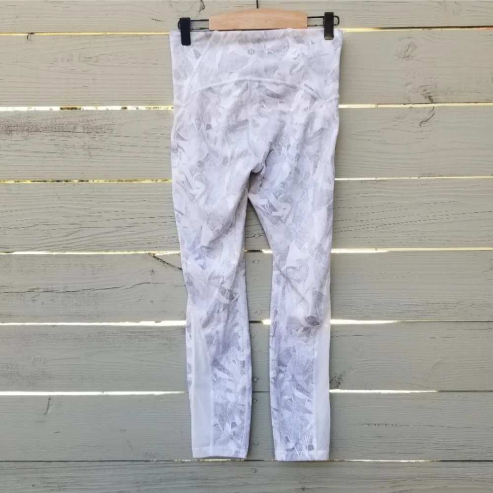 Lululemon Train Times 7/8 Mesh Leggings Jasmine White Sz 6